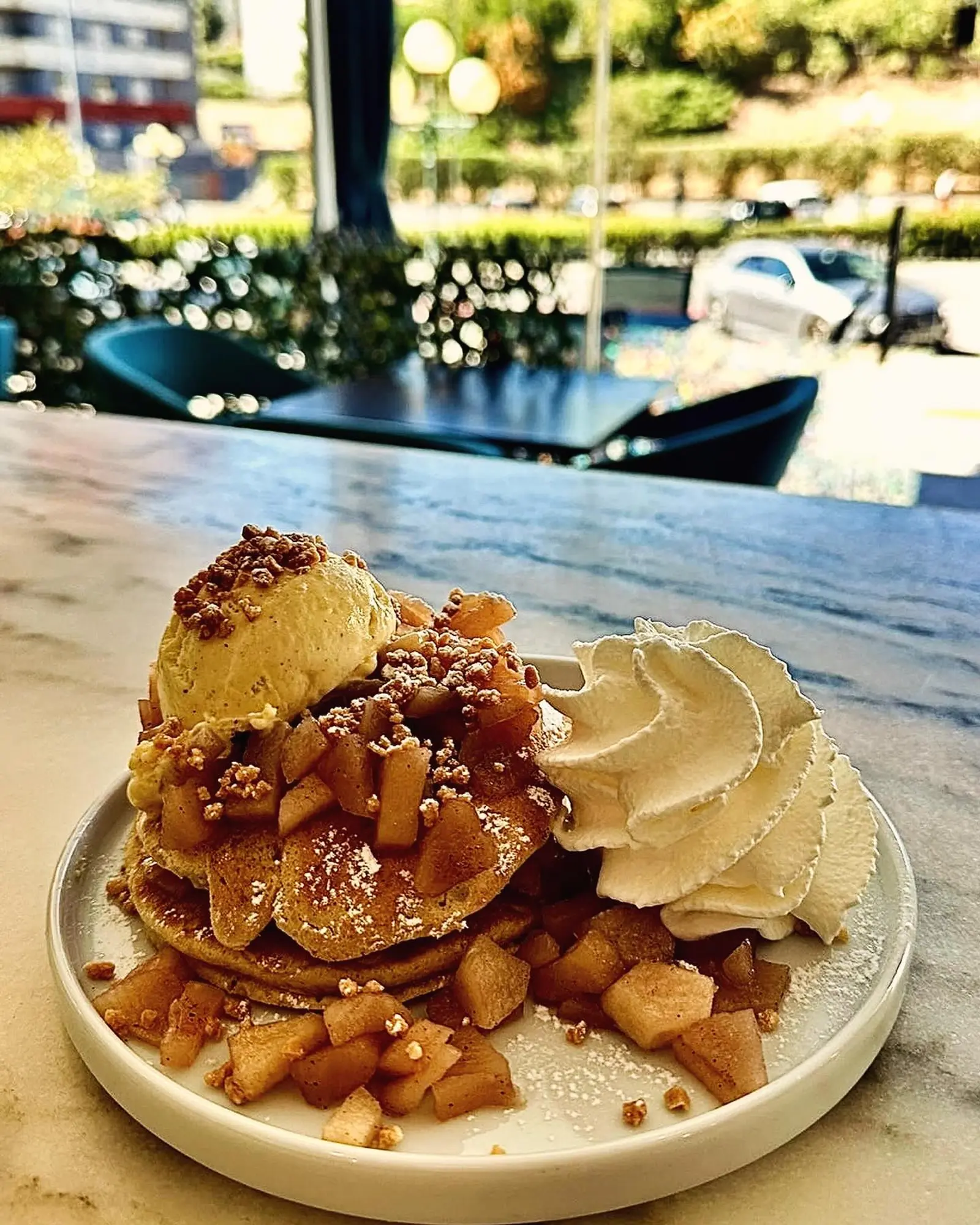Panqueca Maçã Assada